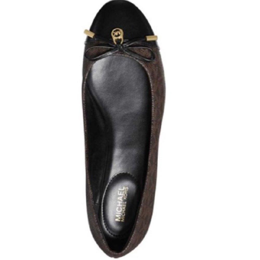 $79 NWT (9.5) Michael Michael Kors Leather Signature Flat - Picture 5 of 7